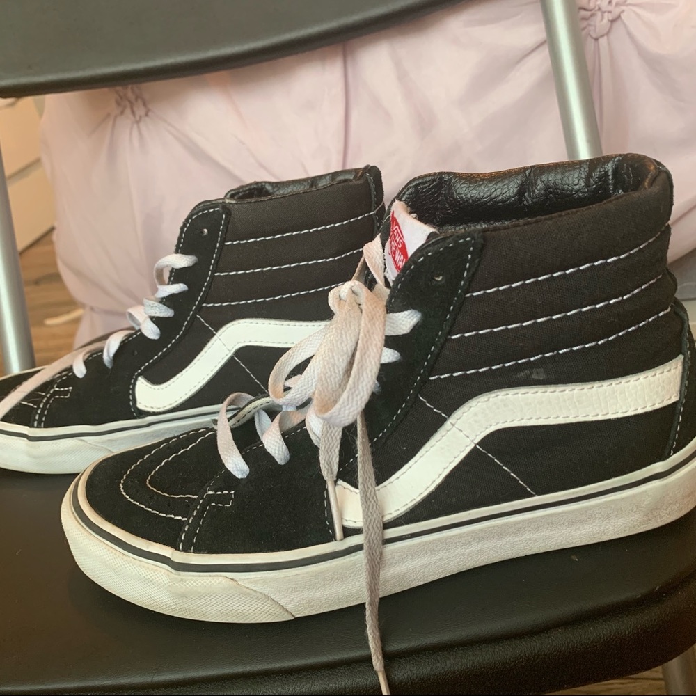 Black vans